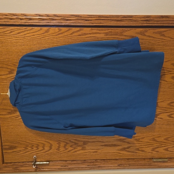 MTA Sport Teal Pullover - Picture 5 of 5